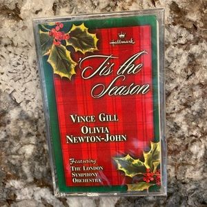 Vince Gill/Olivia Newton John ’Tis the Season Cassette Tape (unopened)